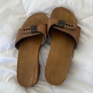 dr scholls brown size 7 1/2